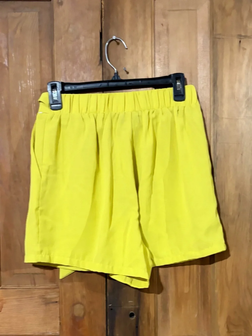 Milk & Honey – Wrap Skort Shorts Mini Skirt Pull-On Buckle Detail Yellow – Sz. S